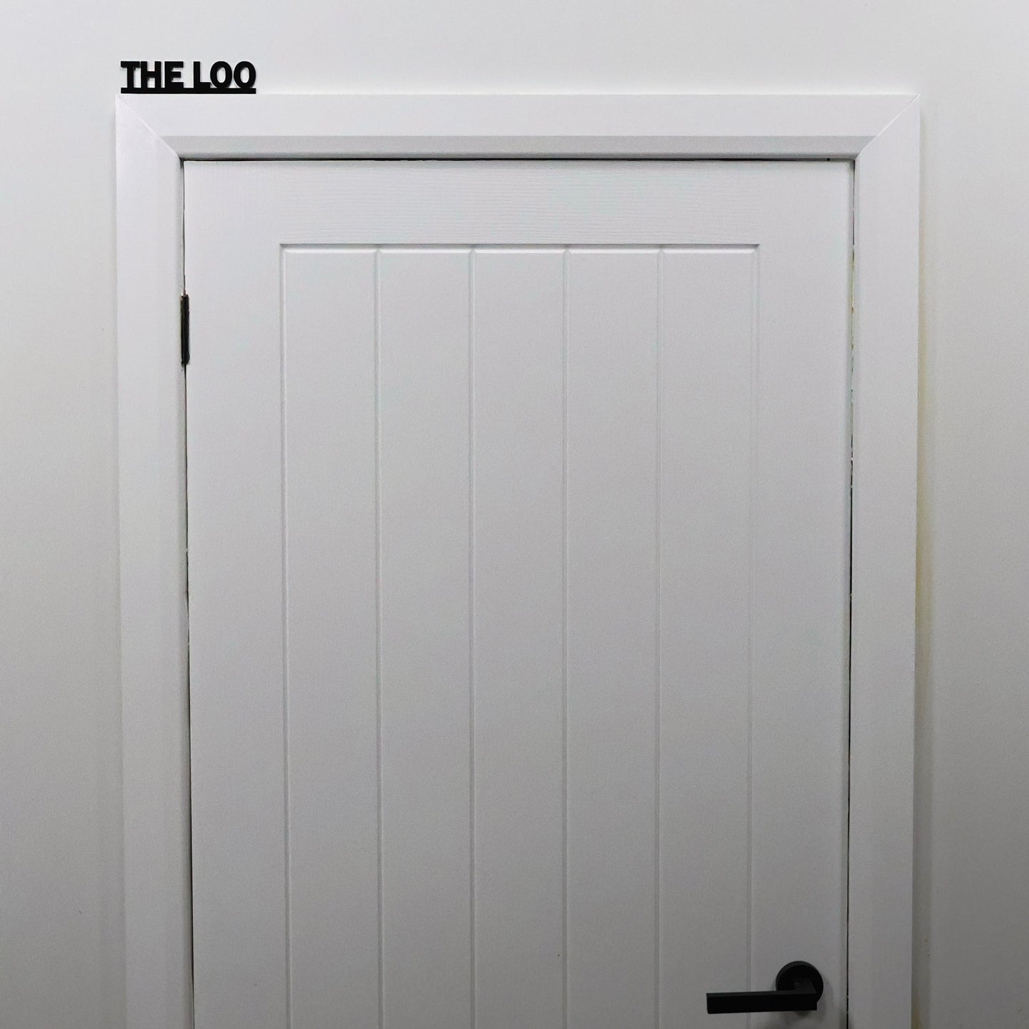 THE LOO Door Topper