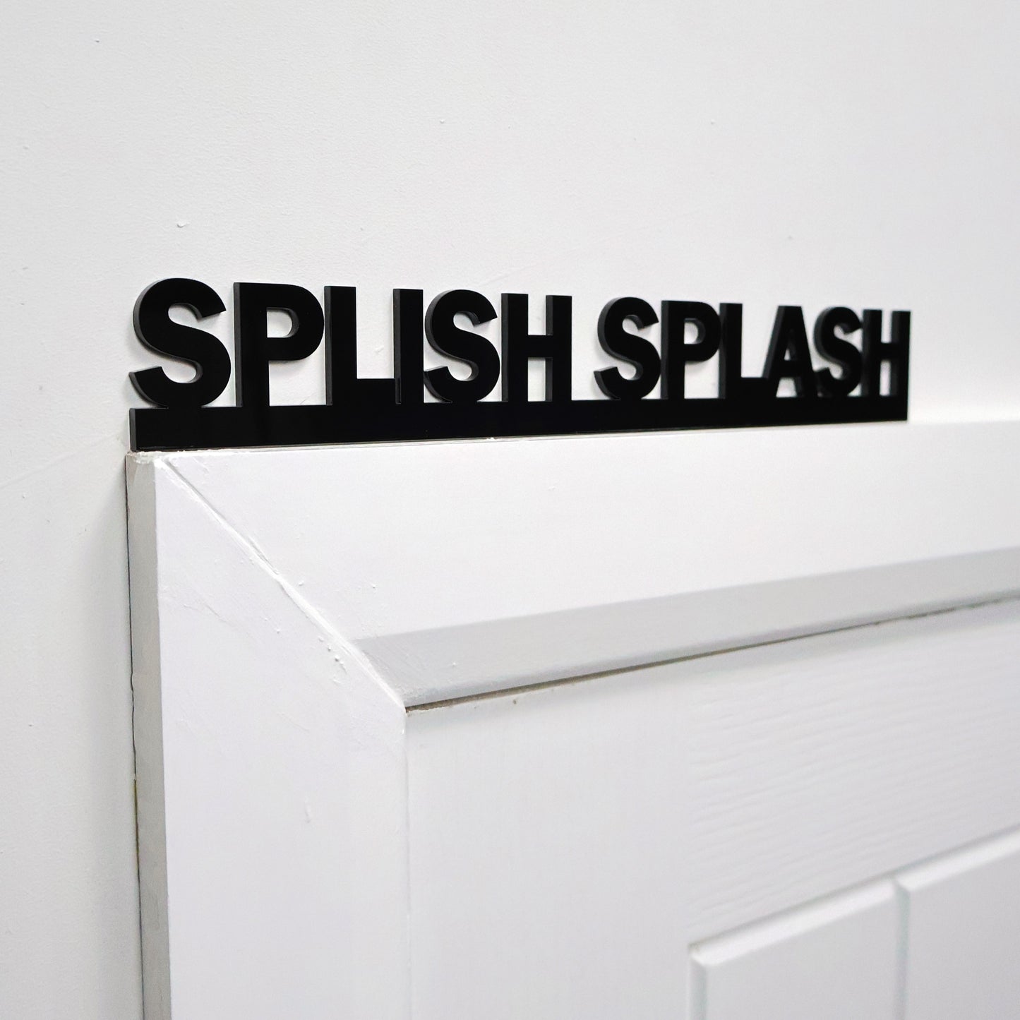 SPLISH SPLASH Door Topper