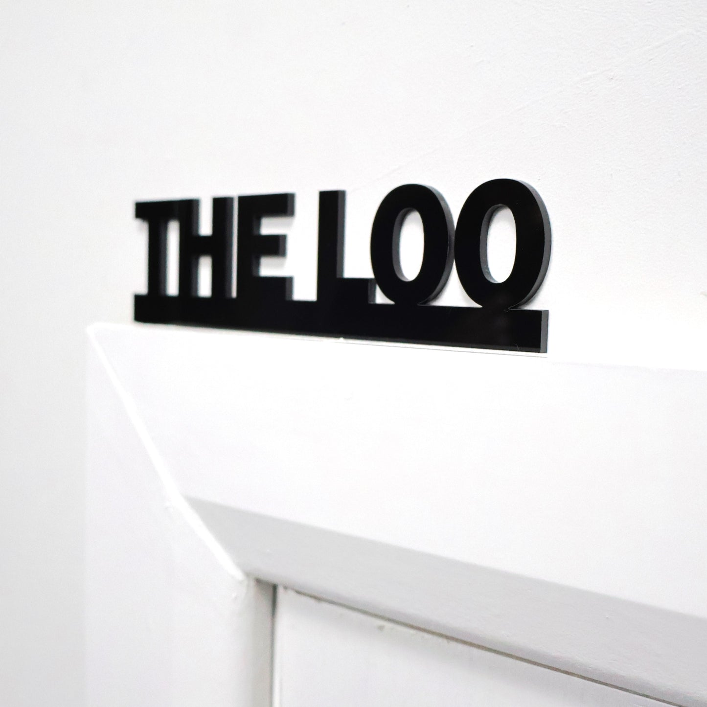 THE LOO Door Topper