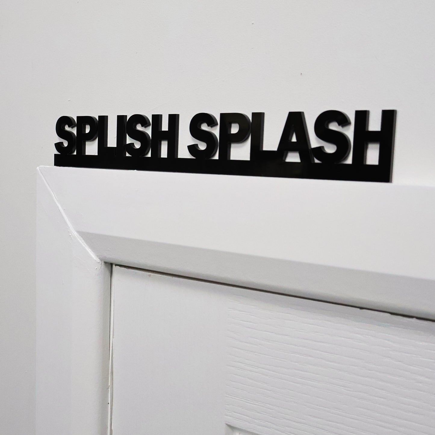 SPLISH SPLASH Door Topper