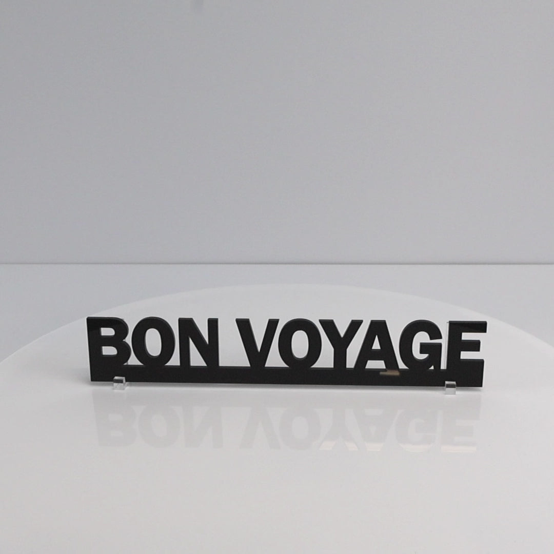 Rotating close-up video highlighting the gloss finish of the recycled acrylic.